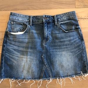 Treasure & Bond denim skirt with frayed hem sz 30